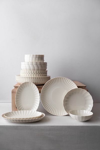 Kütahya Porselen Kütahya Porselen Bone Luz 27-Piece Dinnerware Set for 6 Elegant & Dishwasher Safe