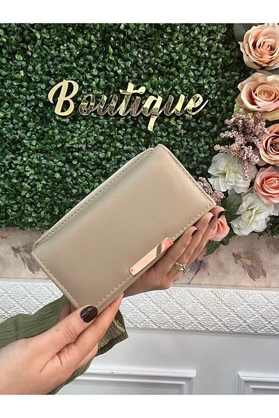 Baykuş Boutique Women's Wallet Gold Closure Detailed Magnet Trend Wallet
