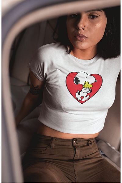 Fuddy Moda Heart Snopy Printed Crop Top, Γυναικεία Crop Μπλούζα με θέμα τη γραμμή
