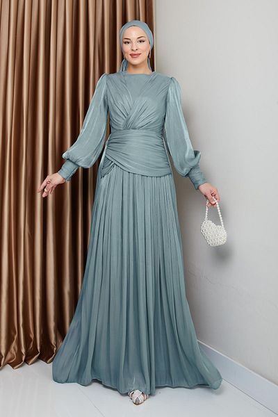 Olcay Volant und Falten Detailliertes Kristall Chiffon Tesettür Abendkleid SU GREEN 1230
