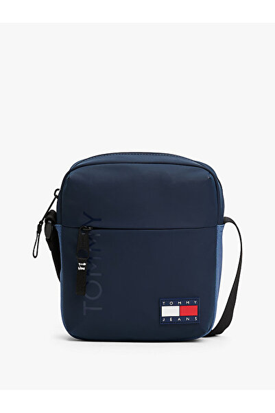 Tommy Hilfiger TJM DAILY + REPORTER