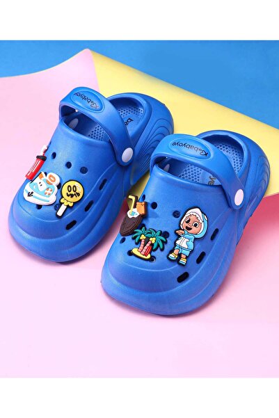 Babyoye قباقيب بيبيوي مع حزام خلفي وتطريز بطابع الشاطئ - أزرق