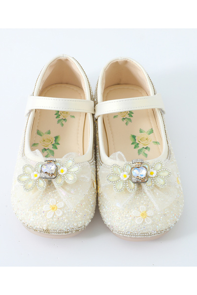 Mark & Mia Mark & Mia Stone Embellished With Floral Detail Party Shoes - White