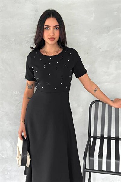 Dipmoda Dipmoda γυναικείο φόρεμα με λεπτομέρειες από πέρλες Midi μήκος DPK4184