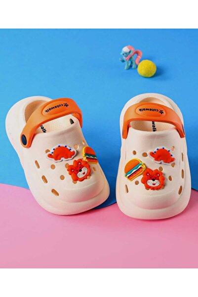 Cute Walk by Babyhug حذاء مشي لطيف من Babyhug Clogs مع زينة على شكل برجر وأسد...