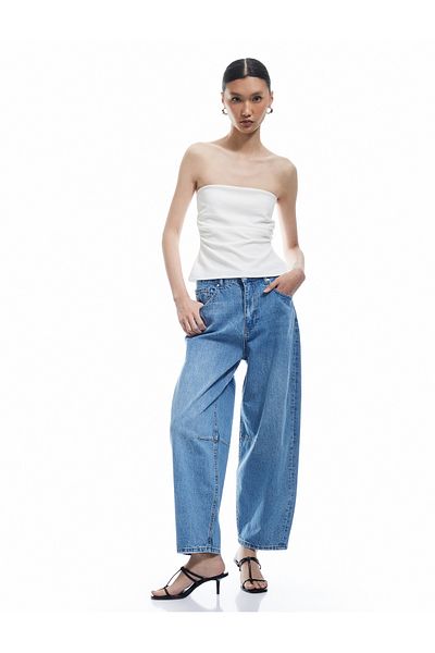 Koton Relaxed Fit Regular Waist Buttoned Cotton Barrel Jean Pants