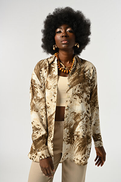 Orfeo Negro Жіноча сорочка з мішаним візерунком та оверсайз кроєм