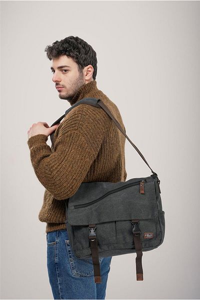 ÇÇS Ççs 31520 Hanging Messenger Bag