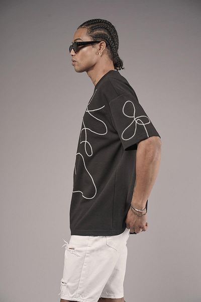 king brich Μπλουζάκι Unisex με λαιμόκοψη με λεπτομέρεια κεντήματος