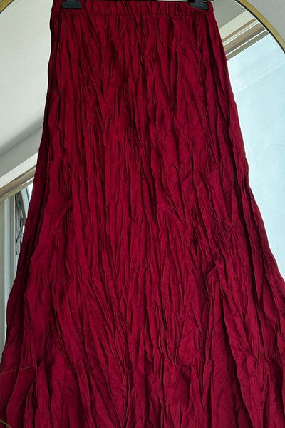 Bold Grup Women's Burgundy Crinkle Elastic Skirt