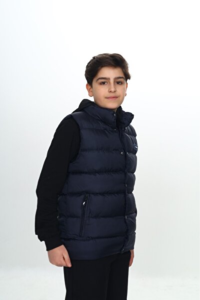 Toontoy Boy's Inflatable Vest with Crest 14091