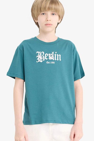 DeFacto Boy's Crew Neck Printed Short Sleeve T-Shirt F0184A825Sm