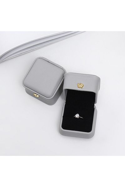 Choice 5.8x5.8x4.5cm grey 1Pcs Fashion ring jewelry box 5.8x5.8x4.5cm rose gold/navy blue/green /white Pu c