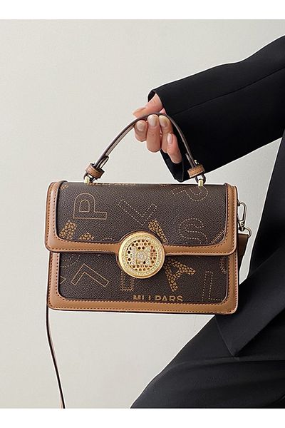ETG Women's High-Grade Textured Letter Printing Chain Bag Shoulder Crossbody Bag 20*15*8CM