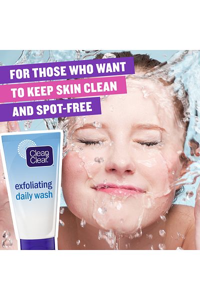 Johnson & Johnson Clean & Clear Daily Wash Exfoliating 150 ml