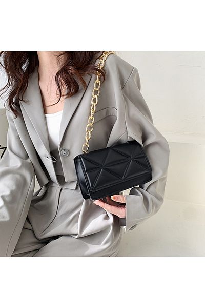 ETG Women's Chain Crossbody Clutch Shoulder Bag