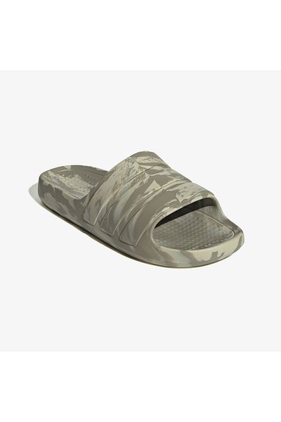 adidas شبشب Adilette Flow للرجال باللون البيج