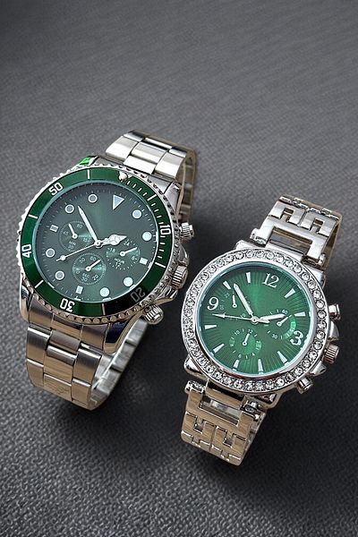 Louis Genessio Infinity Silver-Green Women&Men Lover/Couple Wrist Watch