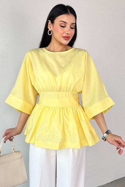 Cappmoda BLZ-06285 Κίτρινη μπλούζα με στρογγυλή λαιμόκοψη με διπλό μανίκι με φερμουάρ στο πλάι