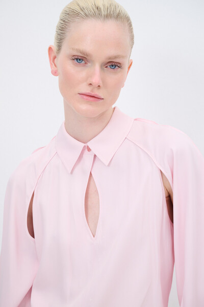 adL Uzun Kollu Pencere Detaylı Bluz