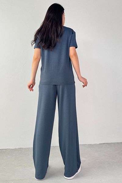 Cappmoda Tkm-13261 Smoked V-Neck T-Shirt High Waist Loose Pants Two-Piece Set
