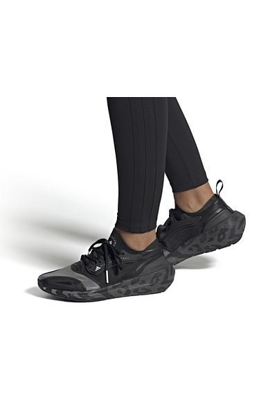 adidas Stella McCartney Ultraboost 23 Black Sneaker - Daily Shoes