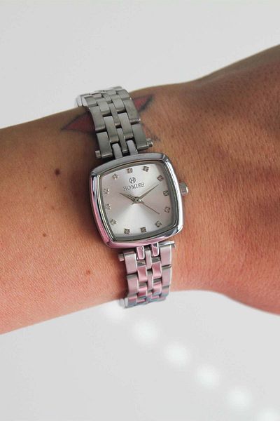 Homies Hm25690S01-1 Women Wrist Watch with Steel Cord