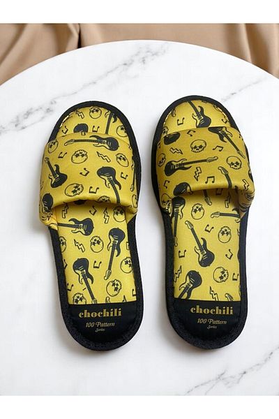 Chochili Παντόφλες σπιτιού με μαλακή σόλα Unisex Yellow Rockstar