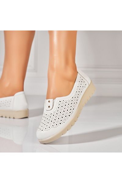 Joana Pantofi dama casual Albi din Piele Ecologica Hari