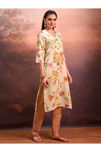 Vishudh By Styli Women Beige Floral Printed V-Neck Straight Kurta