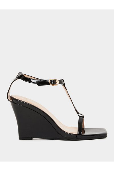 Styli Solid T-Strap Wedge Heel Sandals