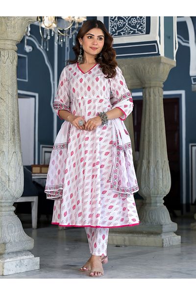 Vishudh By Styli White Cotton Kurta Set with Pink Floral Print
