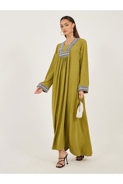 Styli Embroidered Gathered A-Line Jalabiya