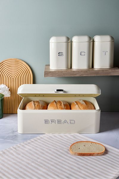 Perotti Plus Bread Box and 3-Piece Storage Container