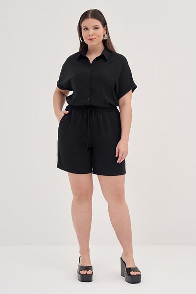 MYLİNE Elastic Waist Pocket Shorts