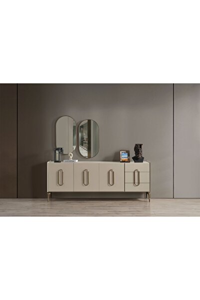 Doressa Nacco Konsol