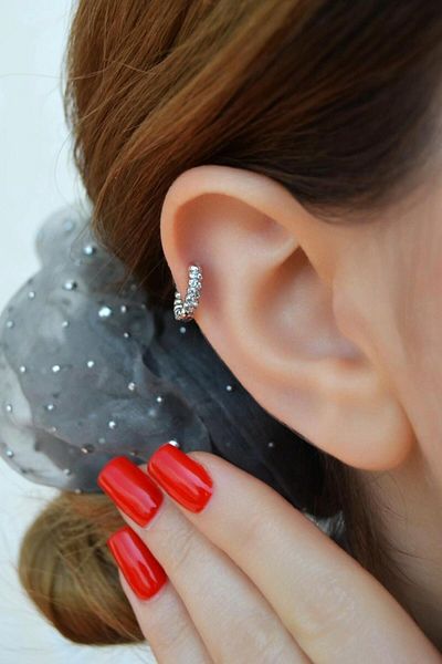 Sacce Scarves&Accessories Zircon Stone Twisted Ring, Helix Piercing and Cartilage Lobe Silver Color One Piece