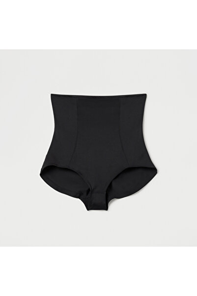 FAV سراويل داخلية بتفاصيل مجعدة