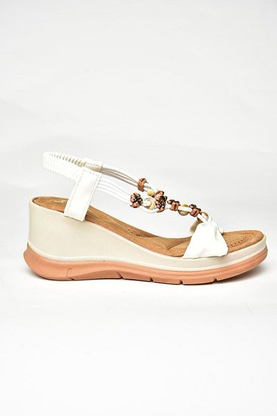 Fox Shoes U 258924409   White Wedge Sole Women's Sandals