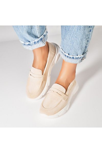 Joana Women's casual shoes in beige suede Hudsyn