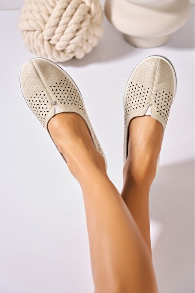 Joana Γυναικεία casual παπούτσια μπεζ από οικολογικό δέρμα Bailey