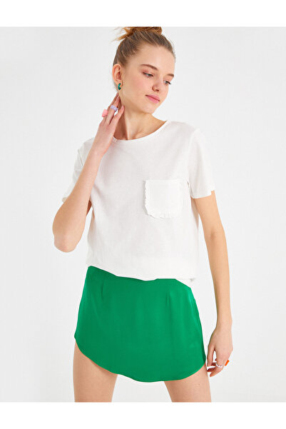 Koton Μπλουζάκι με κοντό μανίκι με λαιμόκοψη