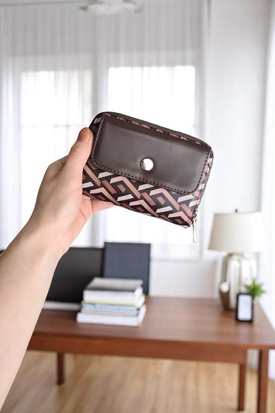 Classbag Women's Brown Soft Leather, Zippered Card Holder Wallet