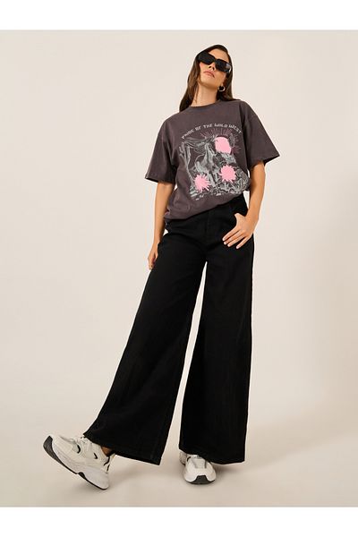 Styli High Rise Wide Leg Jeans with Pockets