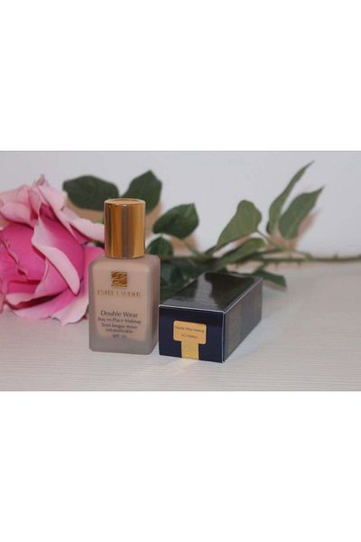 ESTÉE LAUDER Odolný tekutý make-up Estée Lauder Double Wear Stay In Place 3C2 Pebble