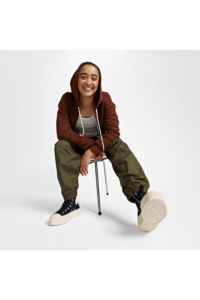 Converse Γυναικεία μαύρα αθλητικά παπούτσια Chuck Taylor All Star Modern Lift Platform Canvas