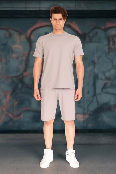 rec specs Men's Gray Basic T-Shirt & Shorts Set Elastic Waist Standard Fit