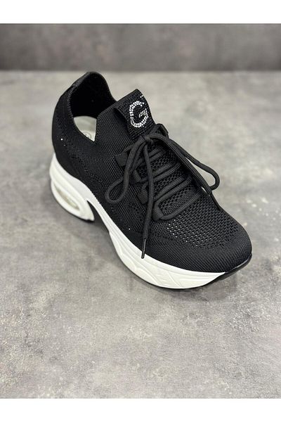 Guja DETALIE PIATRA SNEAKER