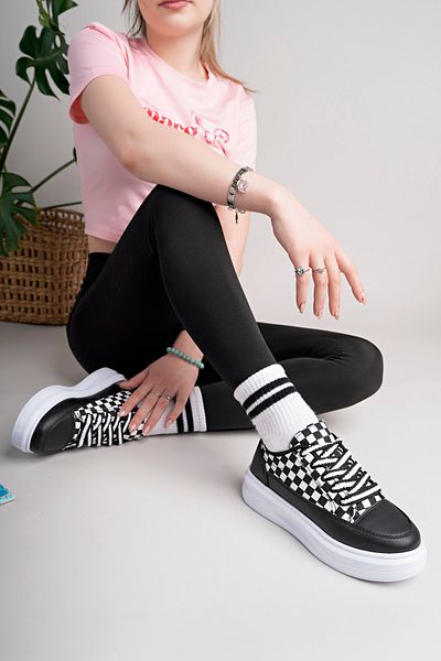 pasyone Black Women's High Sole Checkerboard Patterned Casual Shoes