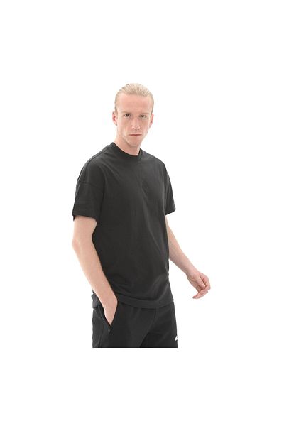 adidas A Szn Men's Black Round Neck T-Shirt